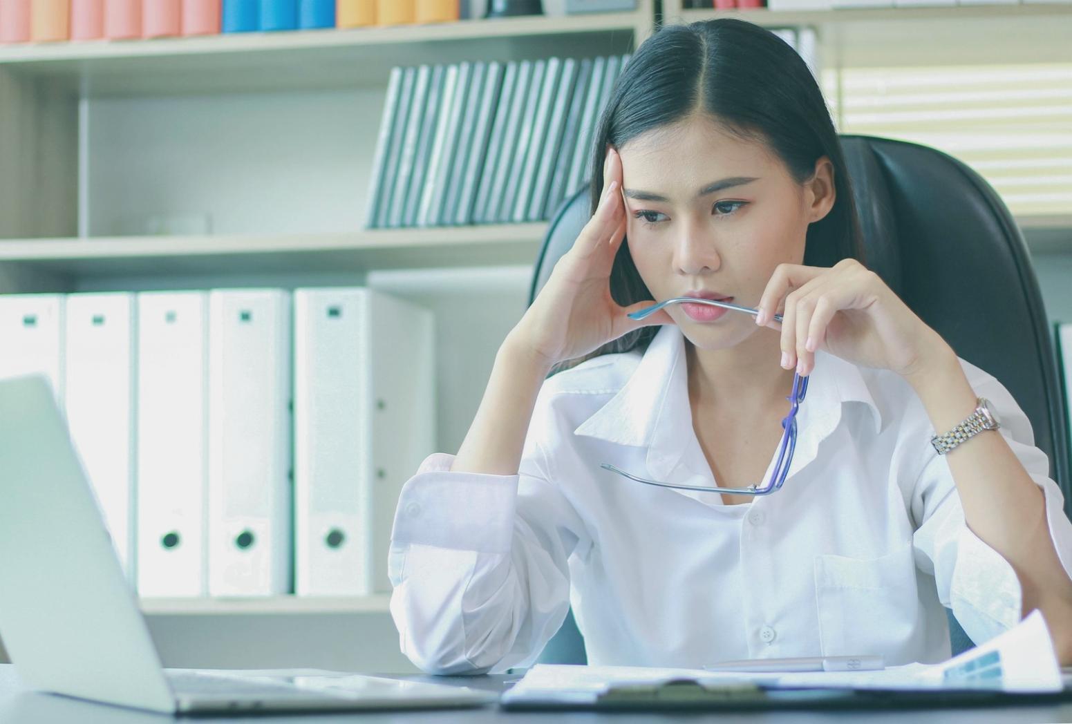 Équipe Luminexiari travaillant sur des stratégies SEO e-commerce